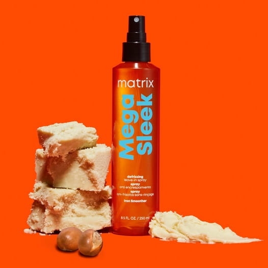 MATRIX TOTAL RESULTS MEGA SLEEK - Iron smoother 250ml