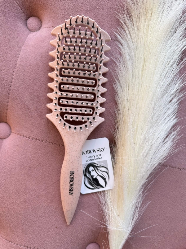 Borovsky soft pink Szczotka do włosów kręconych.jpg