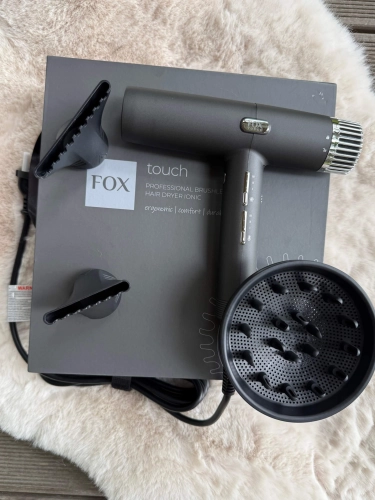 Fox touch Suszarka do włosów z jonizacją i dyfuzorem 1800w + szczotka 